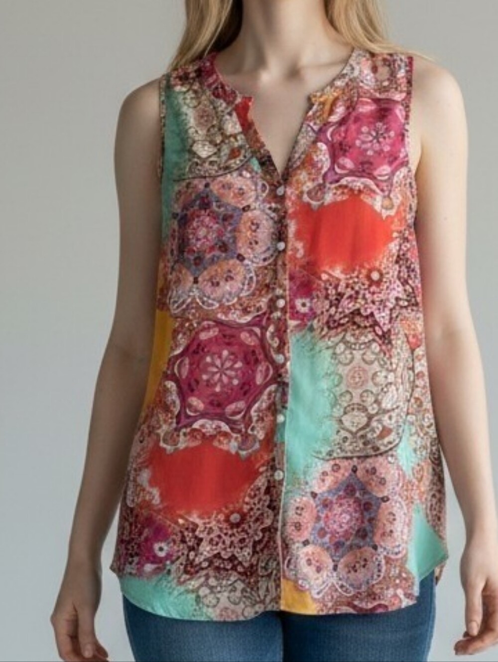 Spense Colorblock Paisley Sleeveless V-Neck Top - Multicolor. Large.